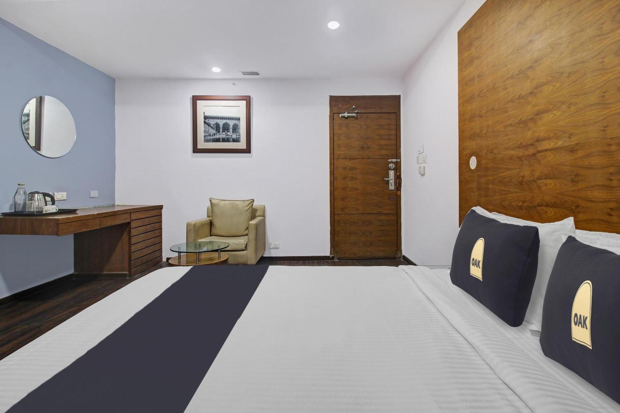 Townhouse Oak The Margi Hotel Near Yosufguda Metro Station Haidarábád Kültér fotó