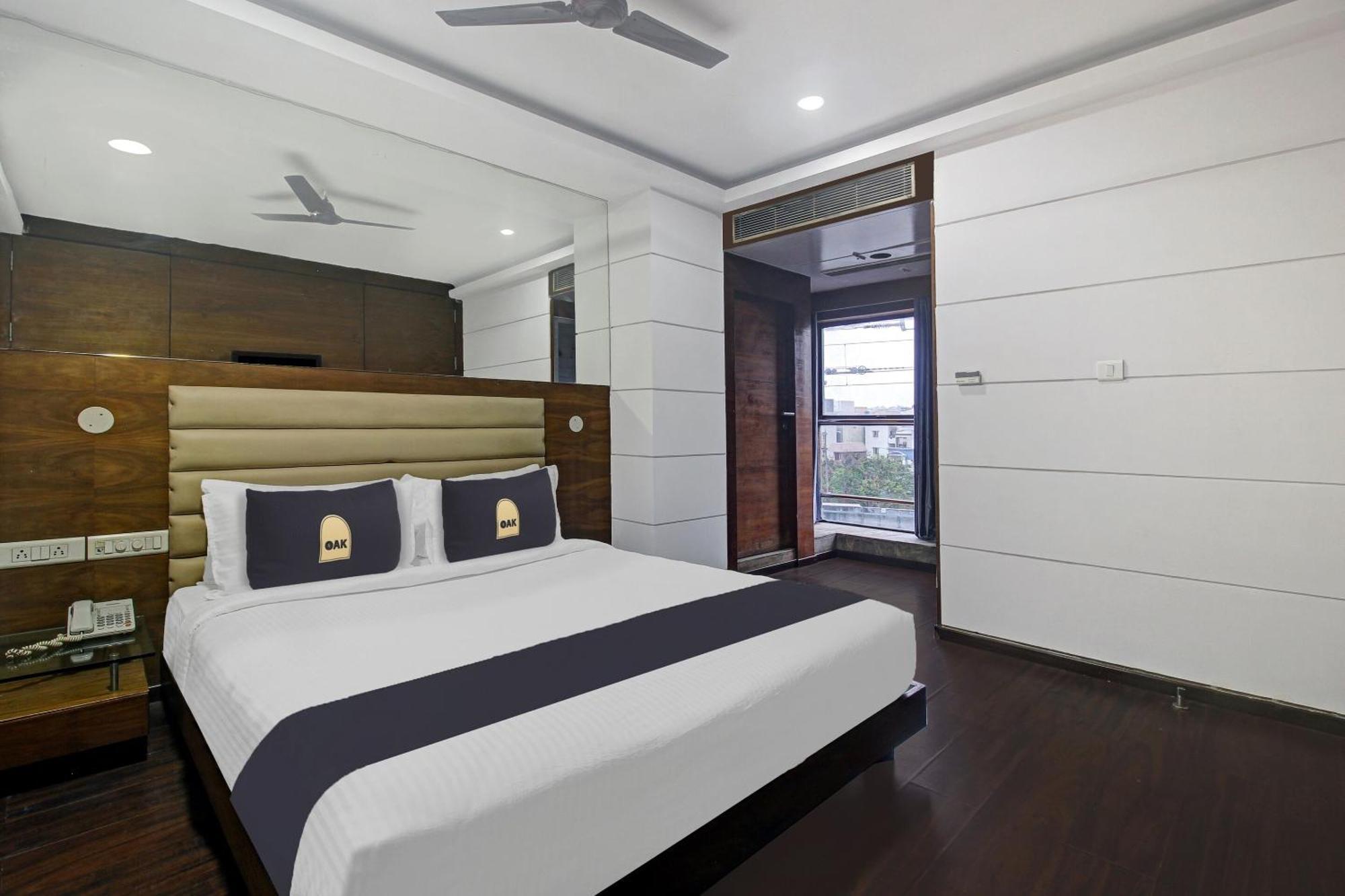 Townhouse Oak The Margi Hotel Near Yosufguda Metro Station Haidarábád Kültér fotó