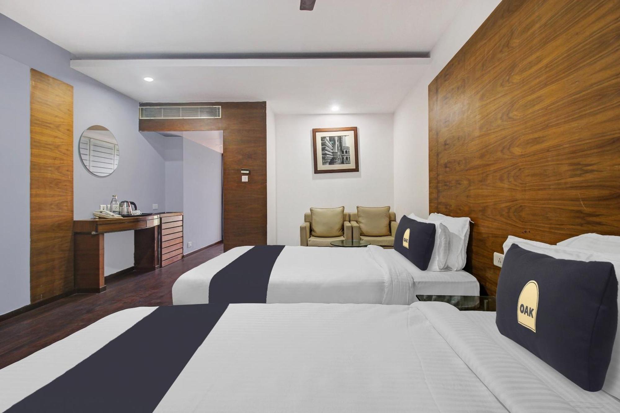 Townhouse Oak The Margi Hotel Near Yosufguda Metro Station Haidarábád Kültér fotó