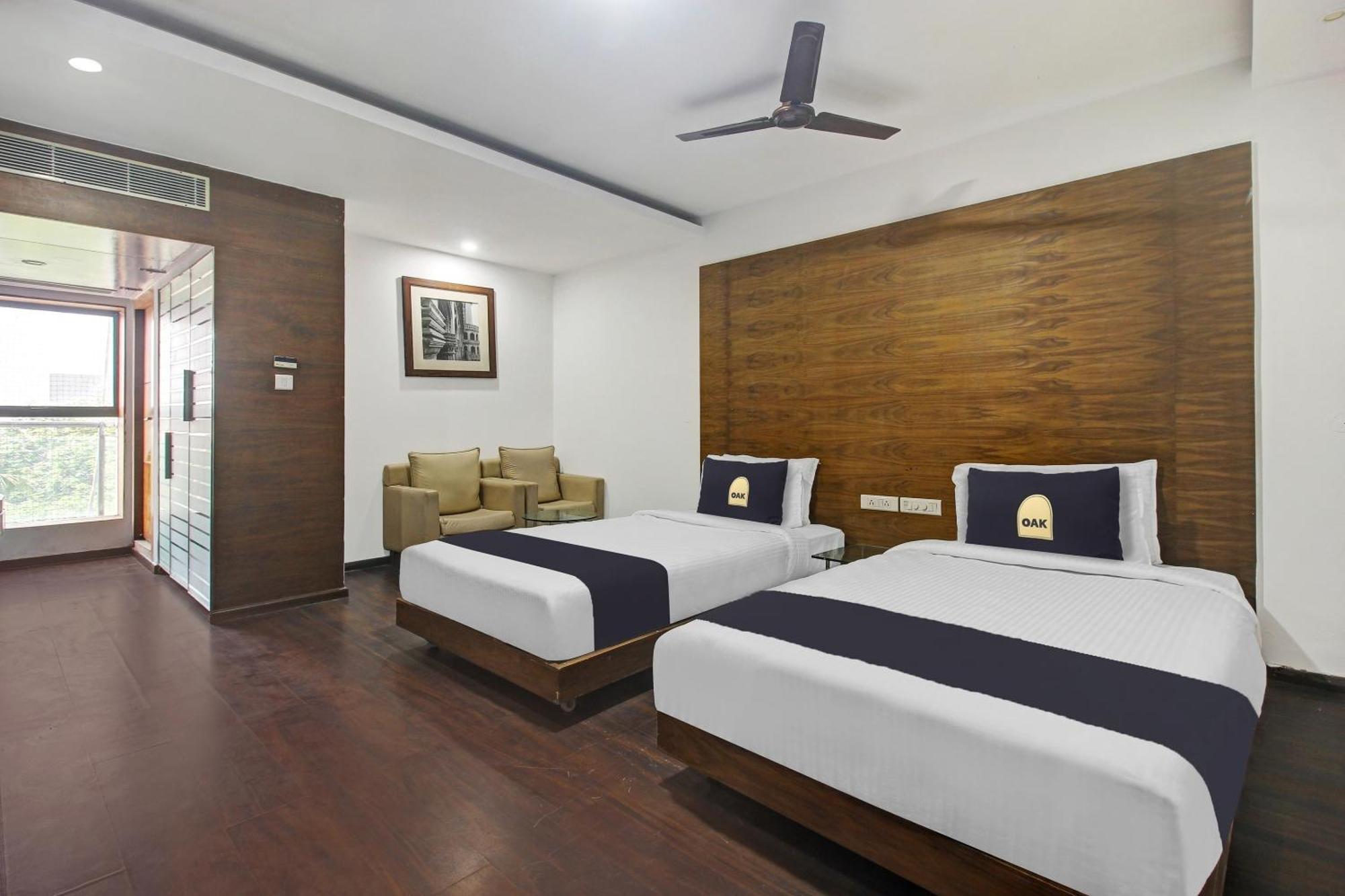 Townhouse Oak The Margi Hotel Near Yosufguda Metro Station Haidarábád Kültér fotó