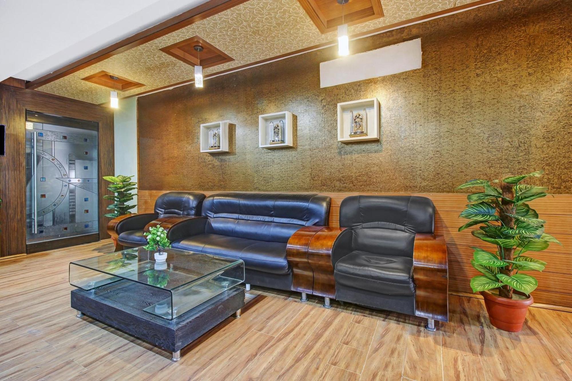 Townhouse Oak The Margi Hotel Near Yosufguda Metro Station Haidarábád Kültér fotó