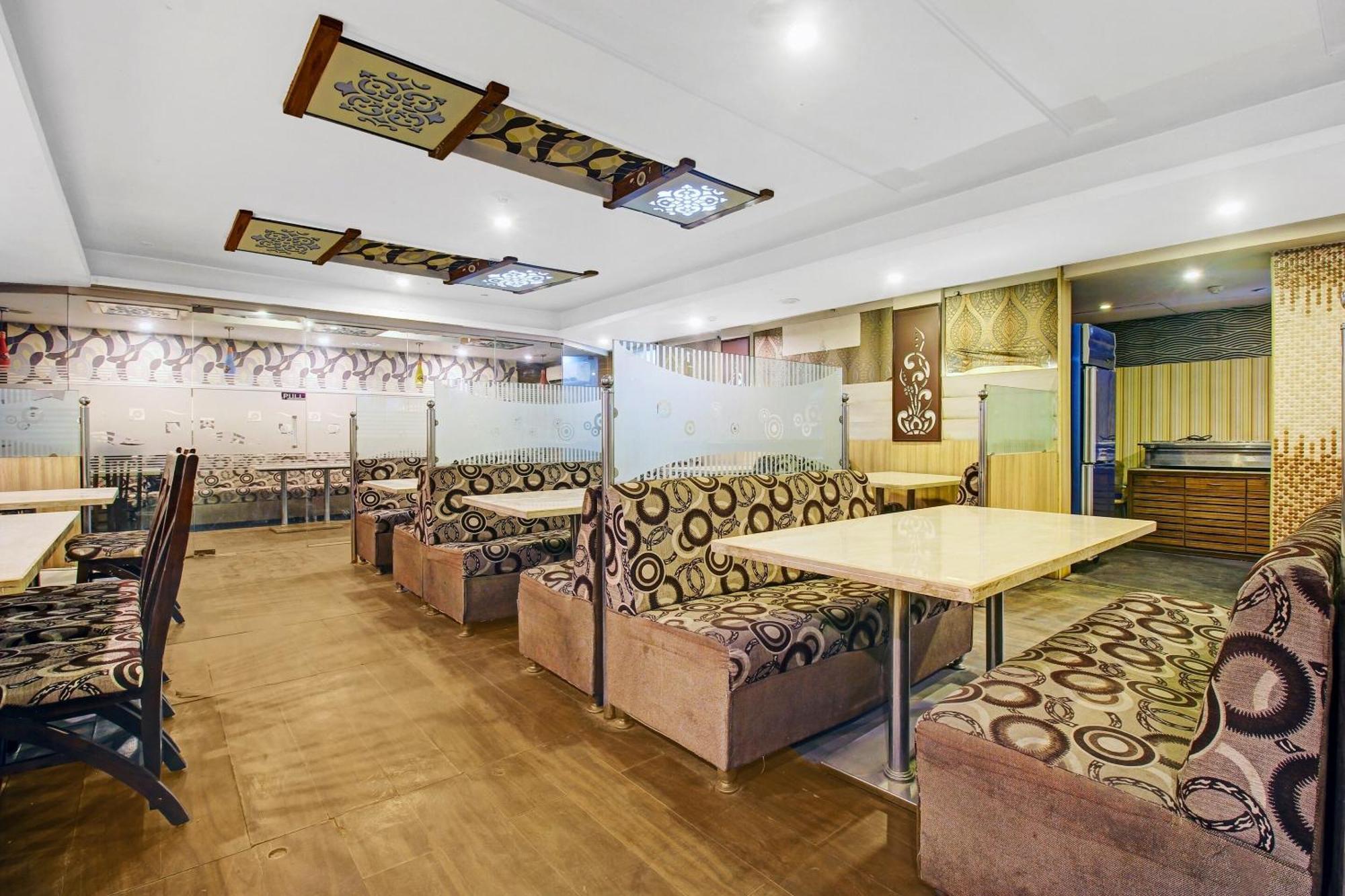 Townhouse Oak The Margi Hotel Near Yosufguda Metro Station Haidarábád Kültér fotó